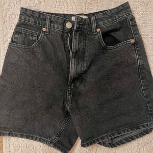 Zara Black Demin “Mom” Shorts